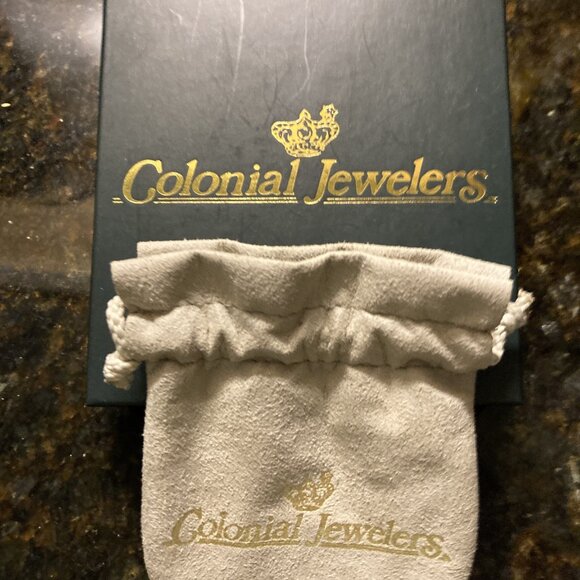 160 Sterling Silver and Moonstone Hoop Earrings, Colonial Jewelers - Picture 13 of 14